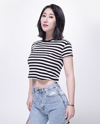 鸡巴插进女人的视频网站舞蹈表演部部主任